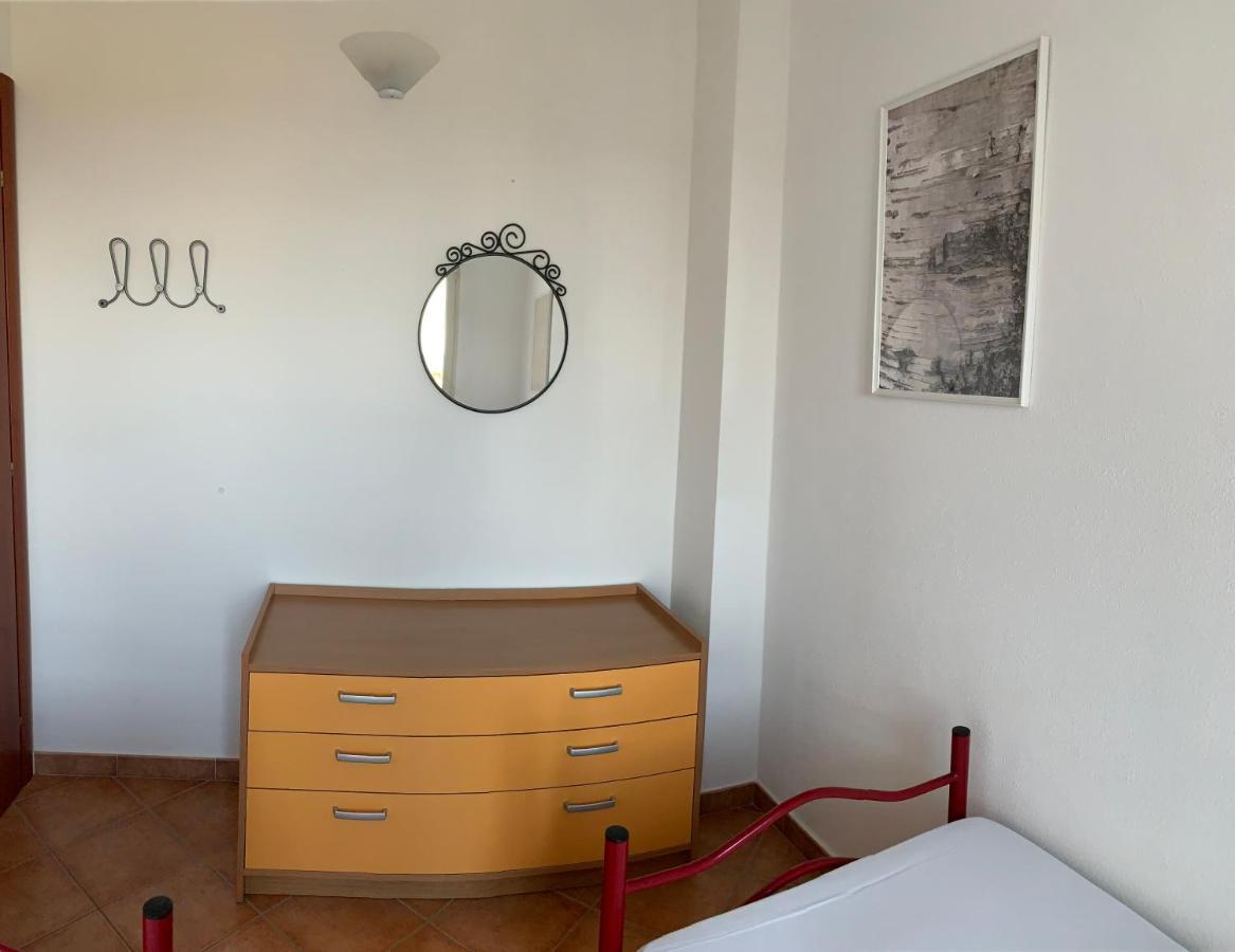 Delfino Lägenhet Cala Gonone Exteriör bild