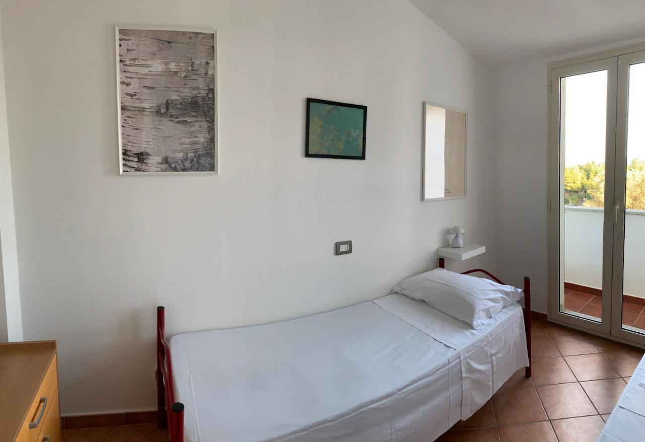 Delfino Lägenhet Cala Gonone Exteriör bild