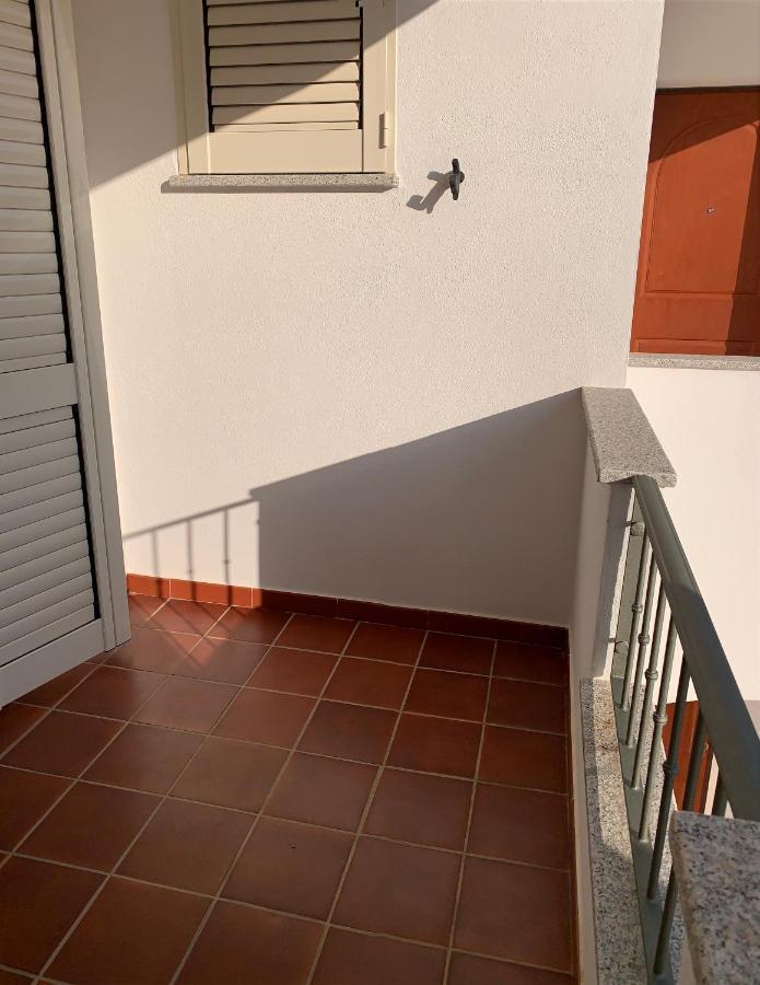 Delfino Lägenhet Cala Gonone Exteriör bild